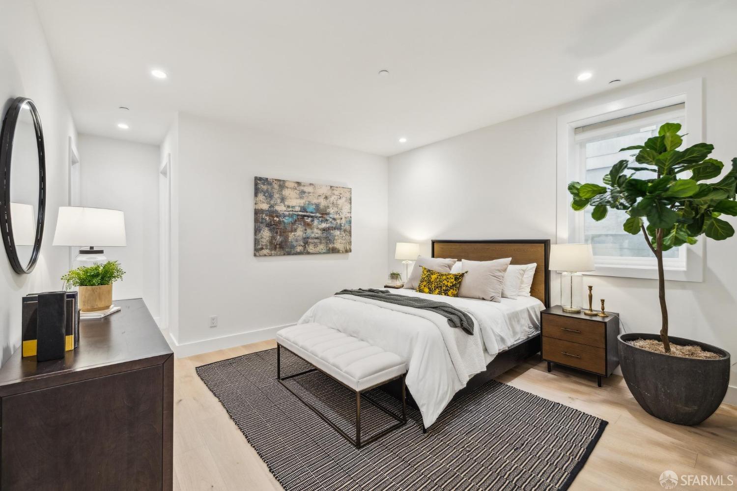 2315 Sacramento Street # 1