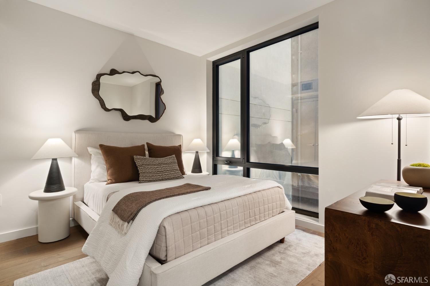 2525 Van Ness Avenue # 401