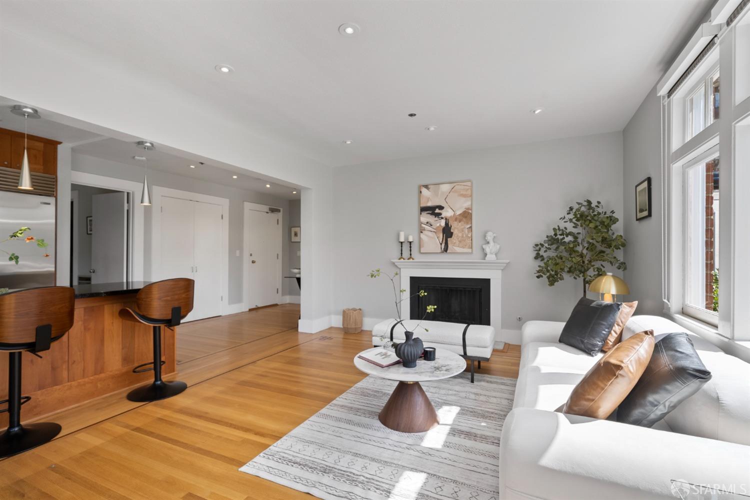 2195 Green Street # 2