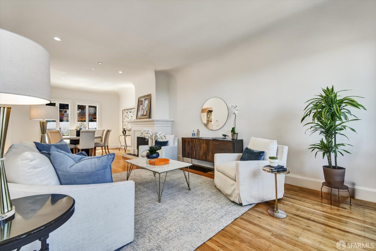 224 Twin Peaks Boulevard
