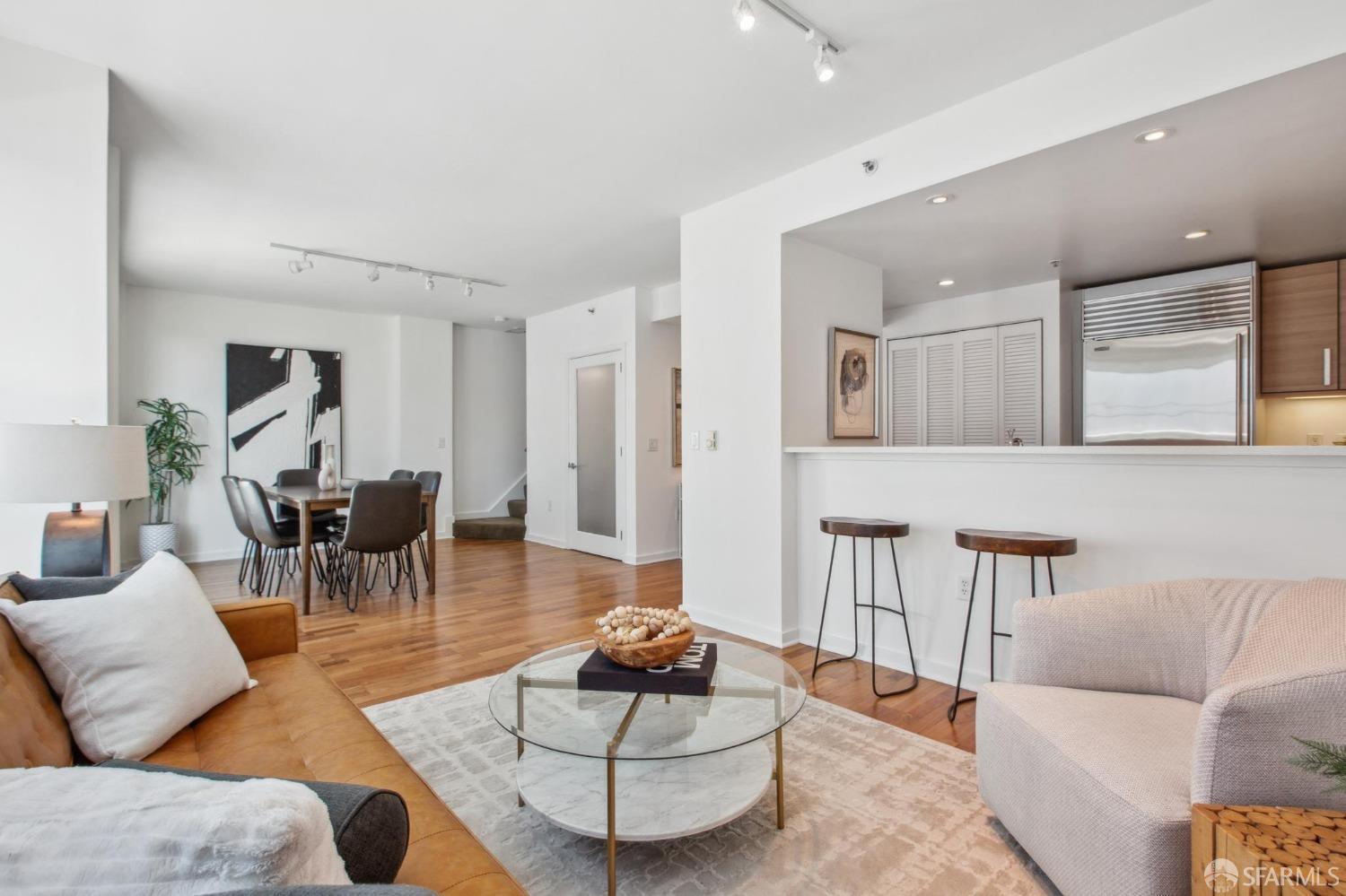 555 4th Street # 835