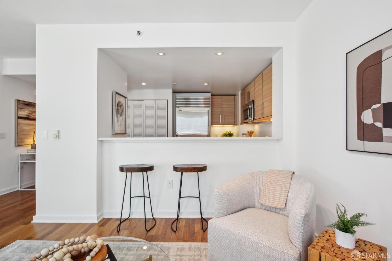 555 4th Street # 835