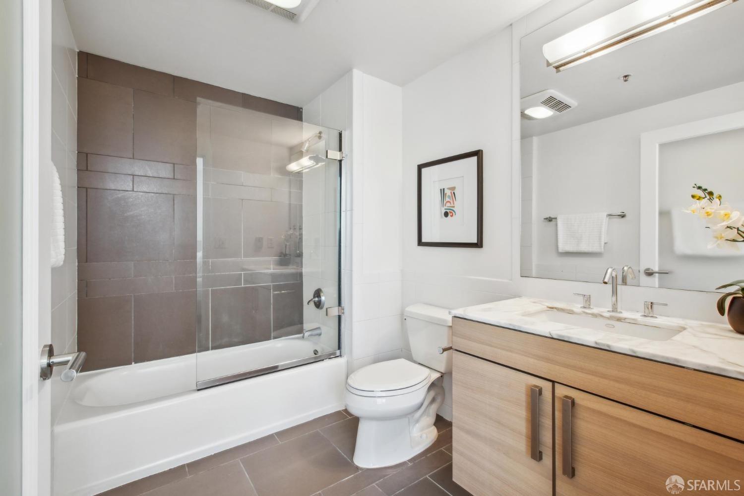 555 4th Street # 835