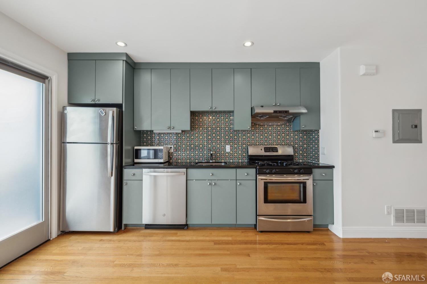 2721-2725 Harrison Street