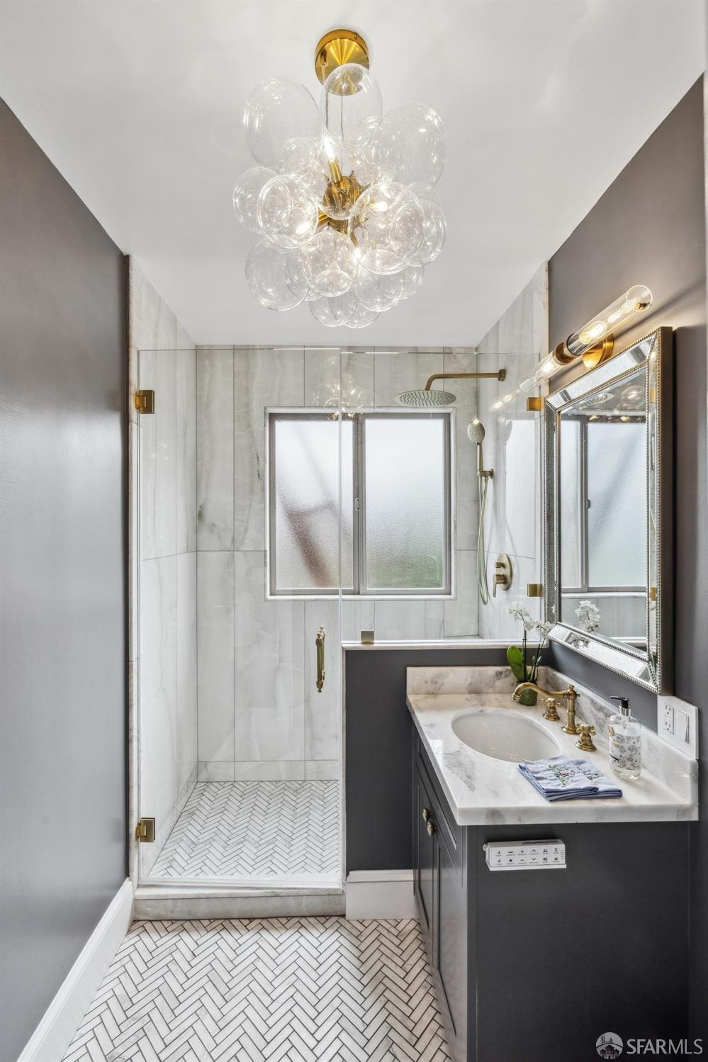 2033 Leavenworth Street # D