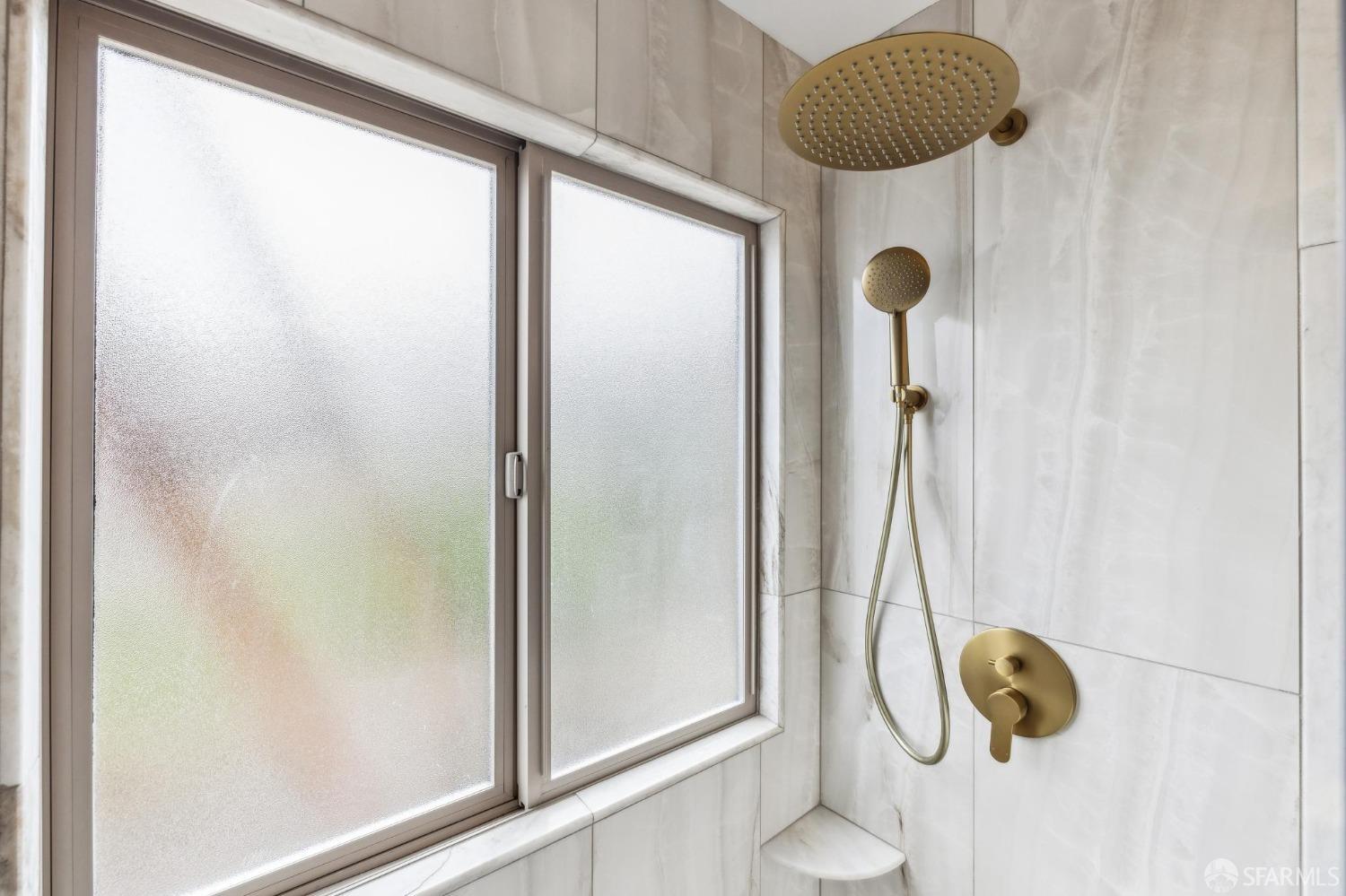 2033 Leavenworth Street # D