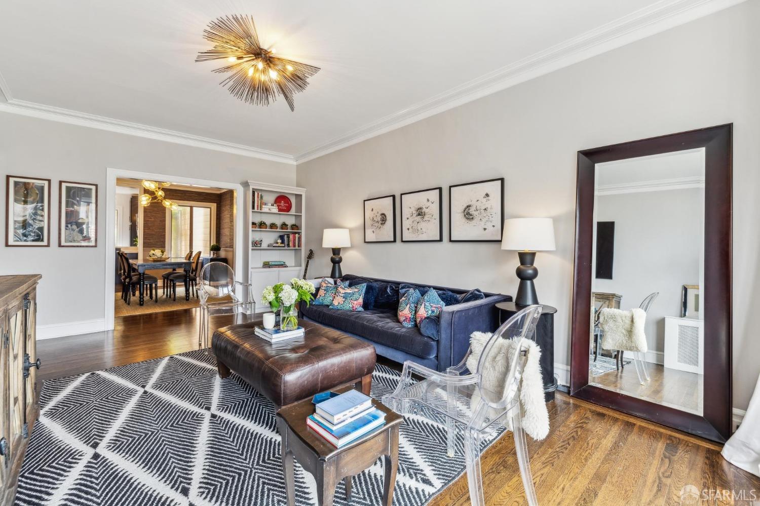 2033 Leavenworth Street # D