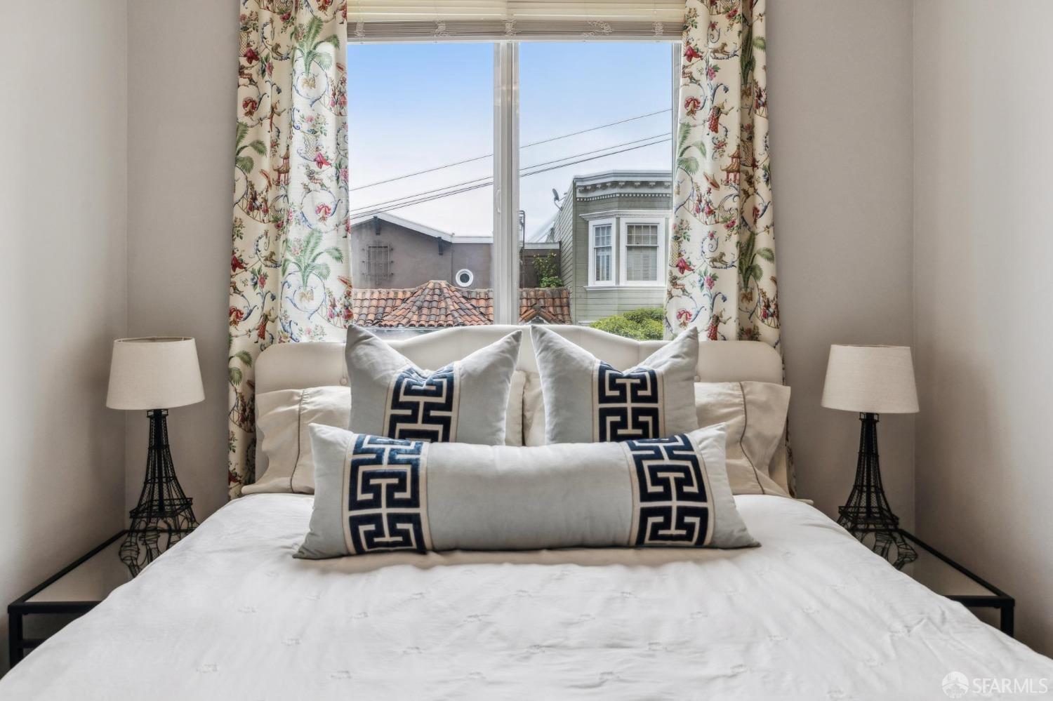 2033 Leavenworth Street # D