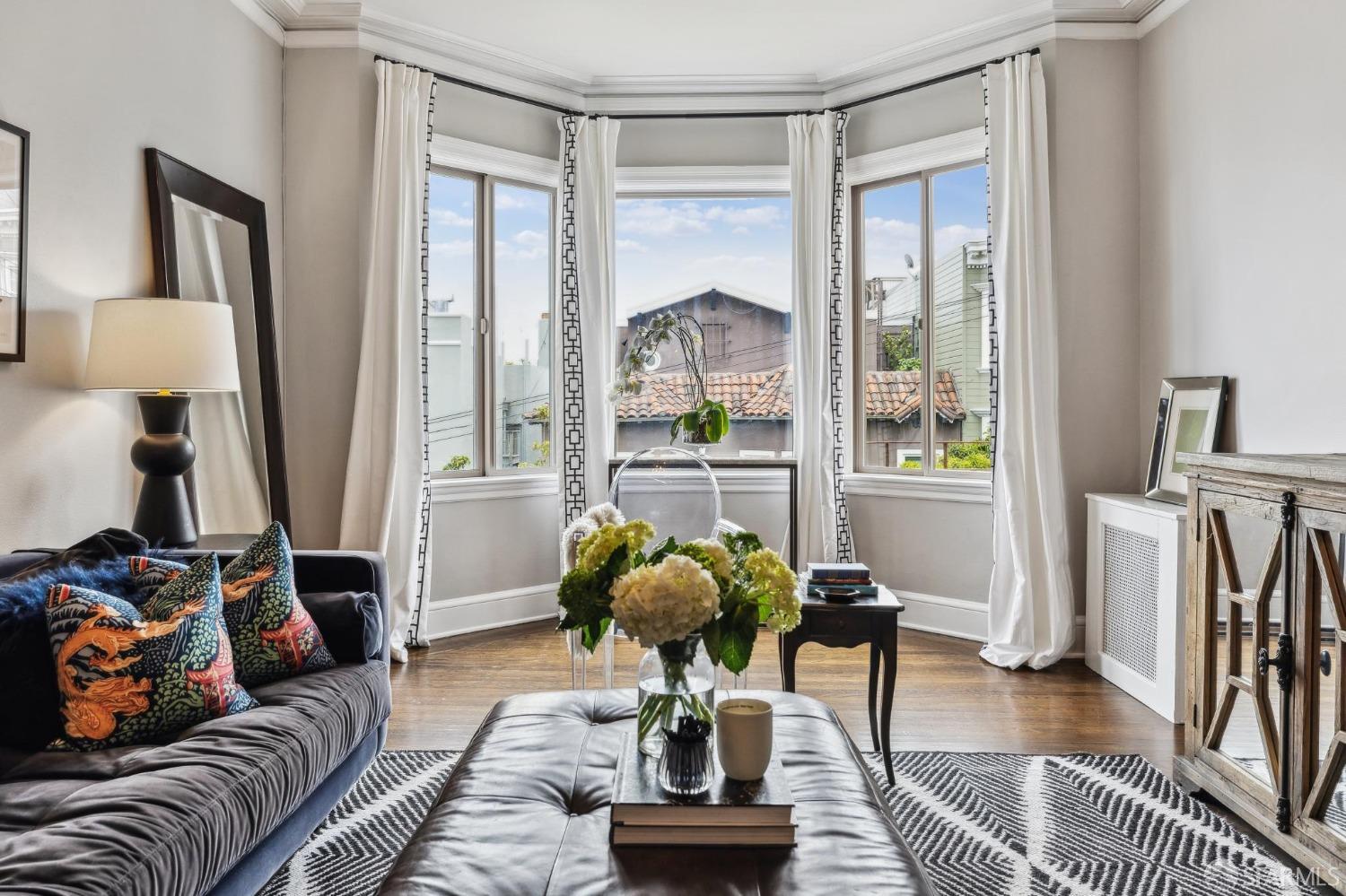 2033 Leavenworth Street # D