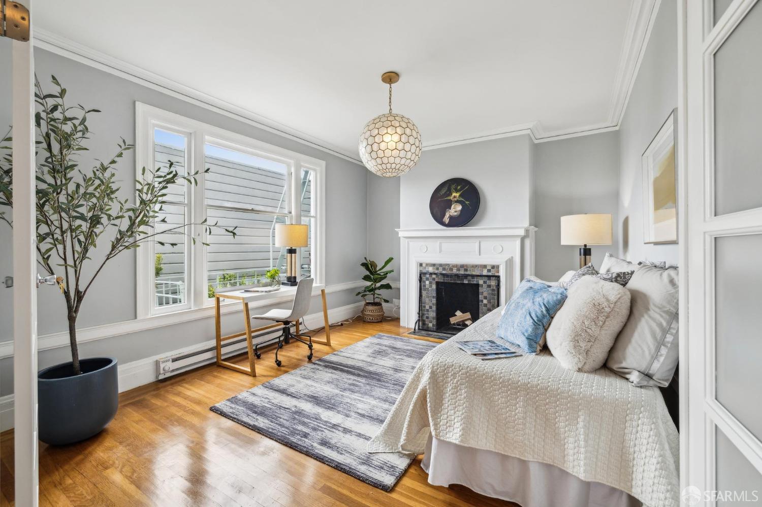 1250 Vallejo Street # 4