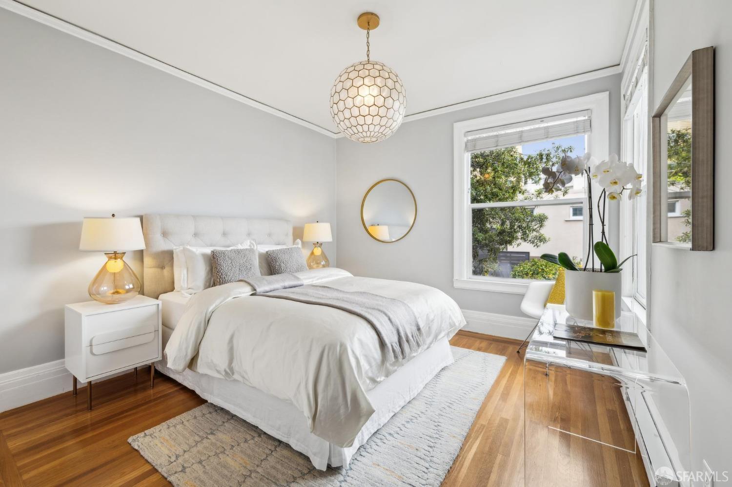 1250 Vallejo Street # 4