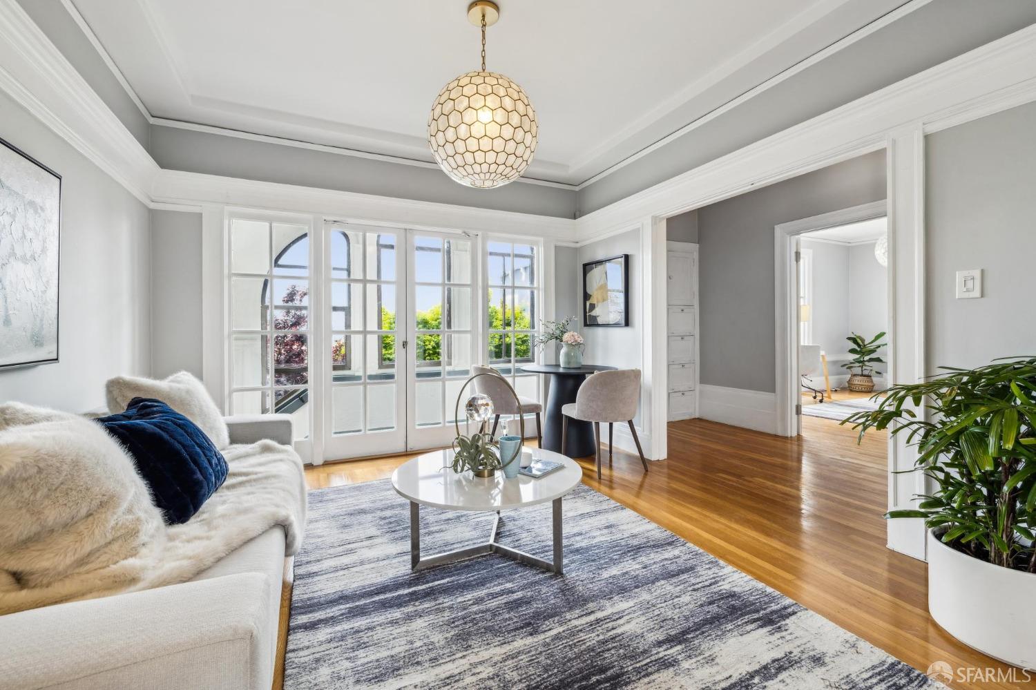 1250 Vallejo Street # 4