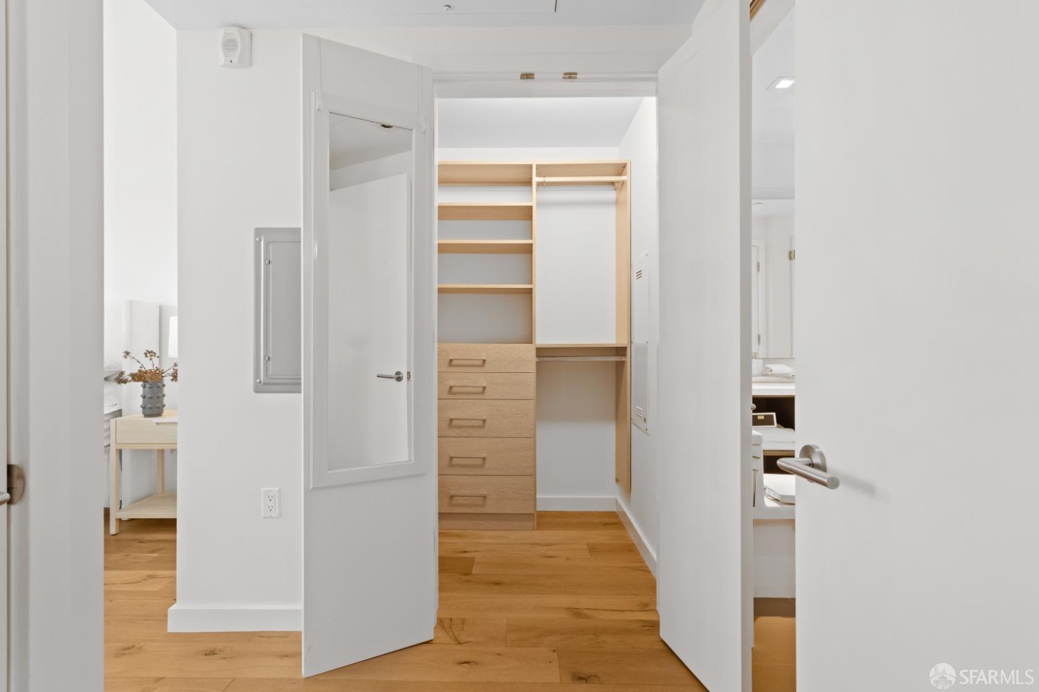 580 Hayes Street # 202