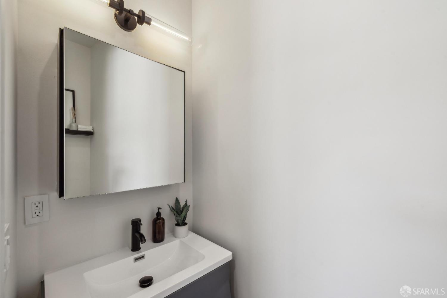 2315 Sacramento Street # 5