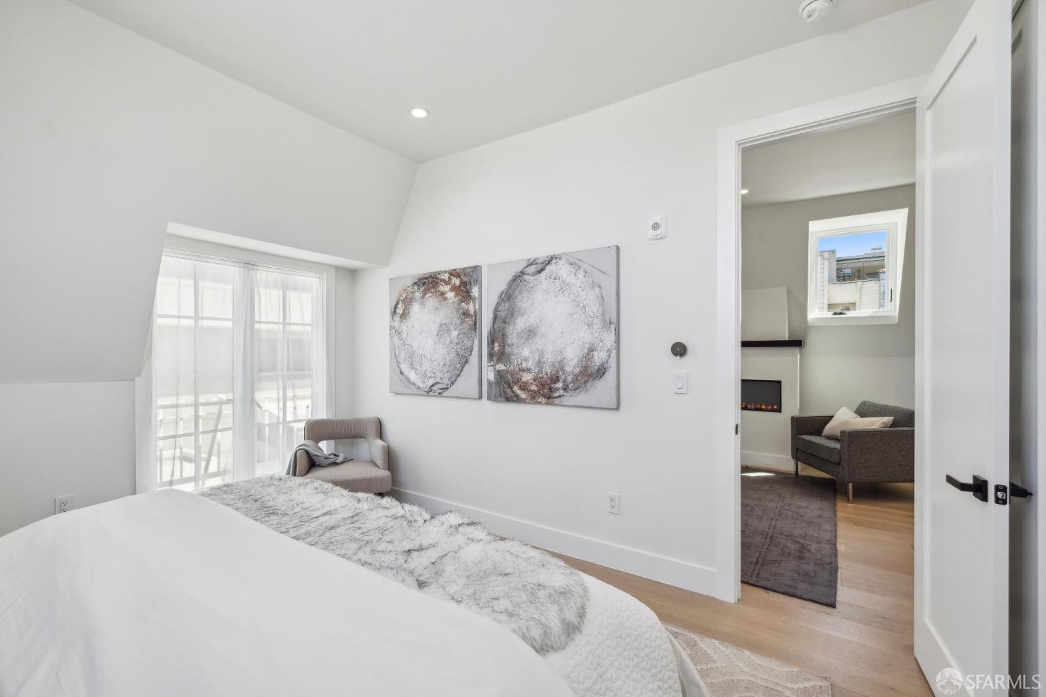 2315 Sacramento Street # 5