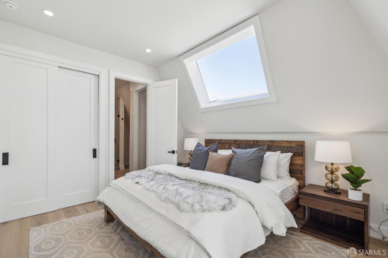 2315 Sacramento Street # 5