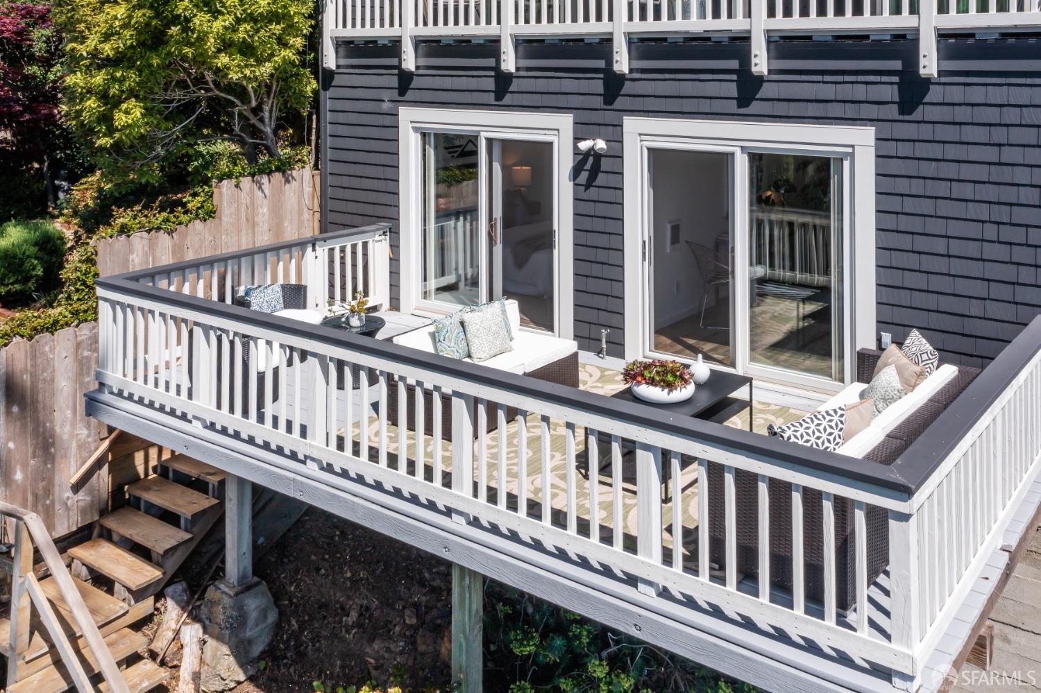 549 Duncan Street