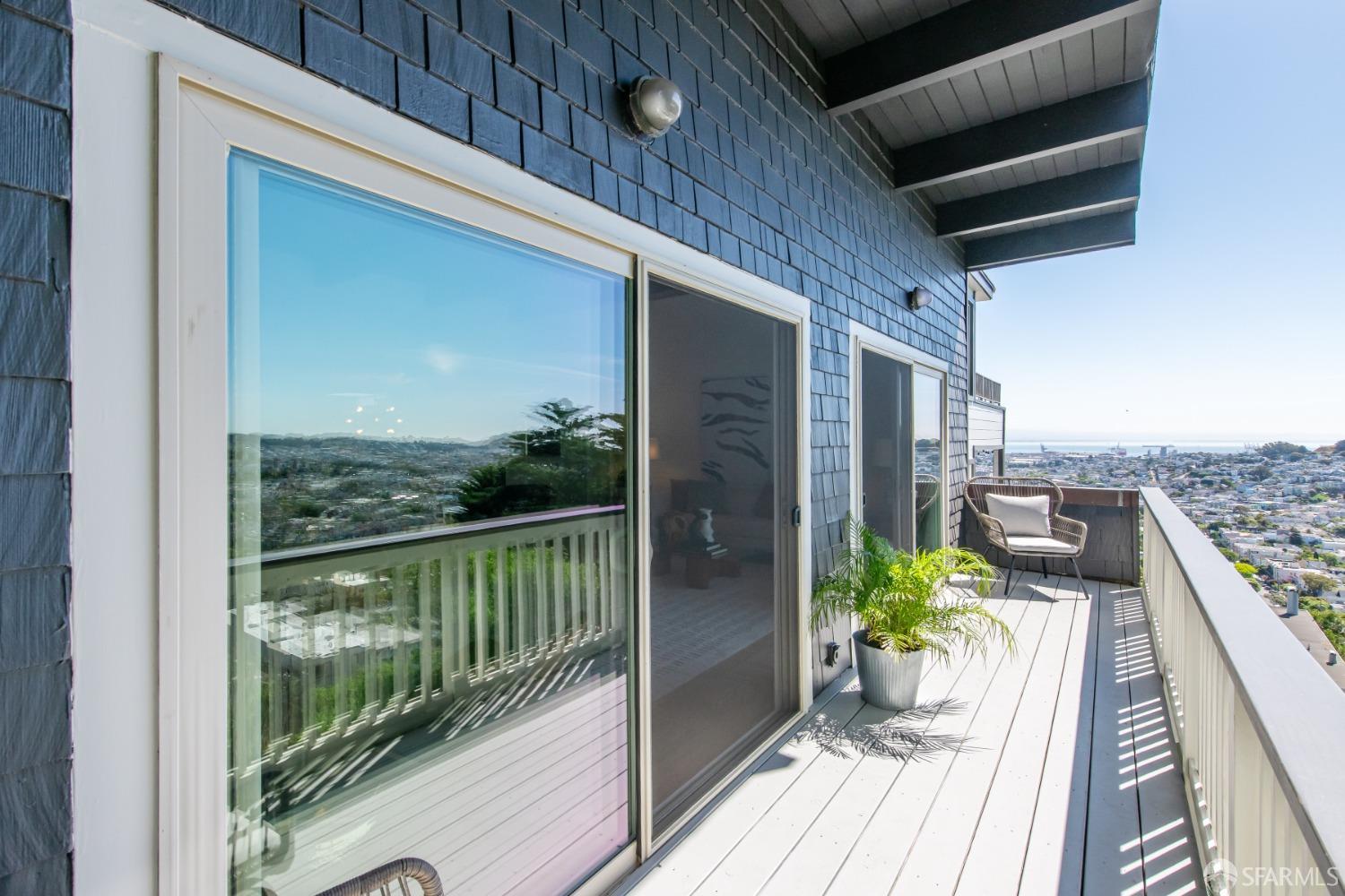 549 Duncan Street