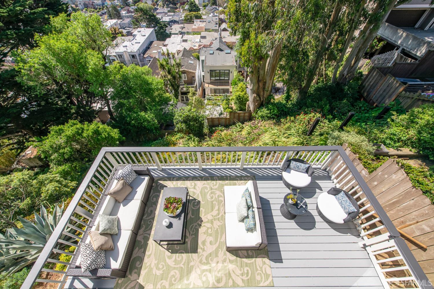549 Duncan Street