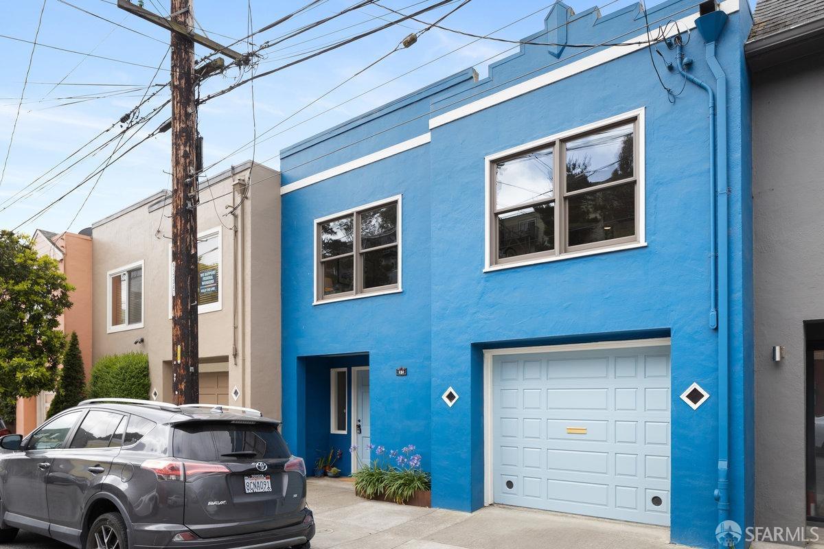 151 Moffitt Street
