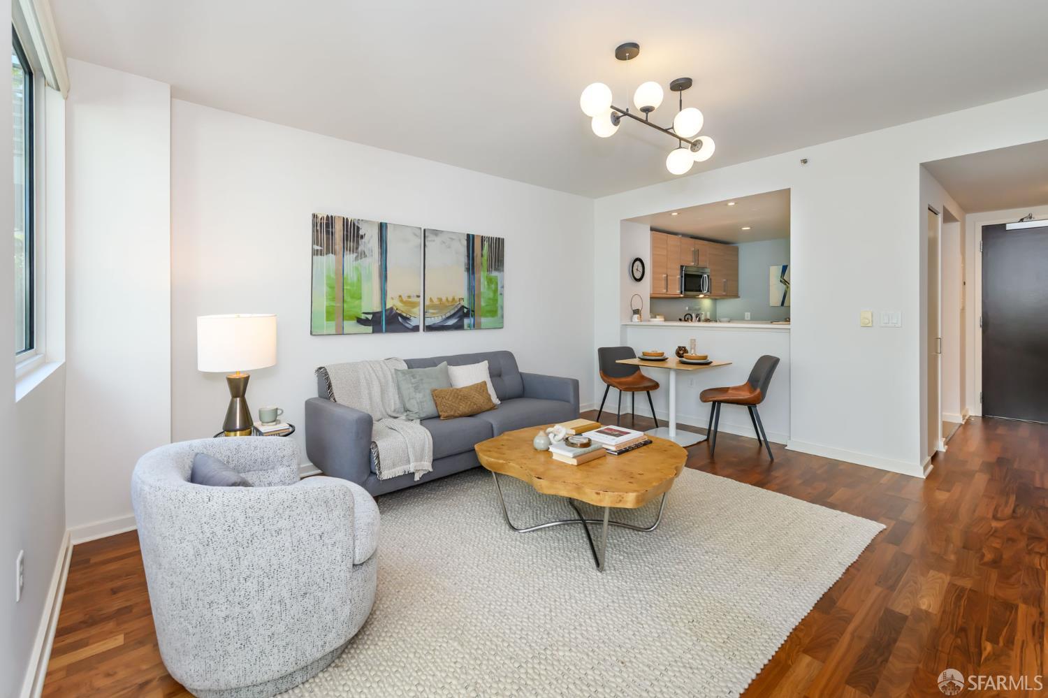 555 4th Street # 438