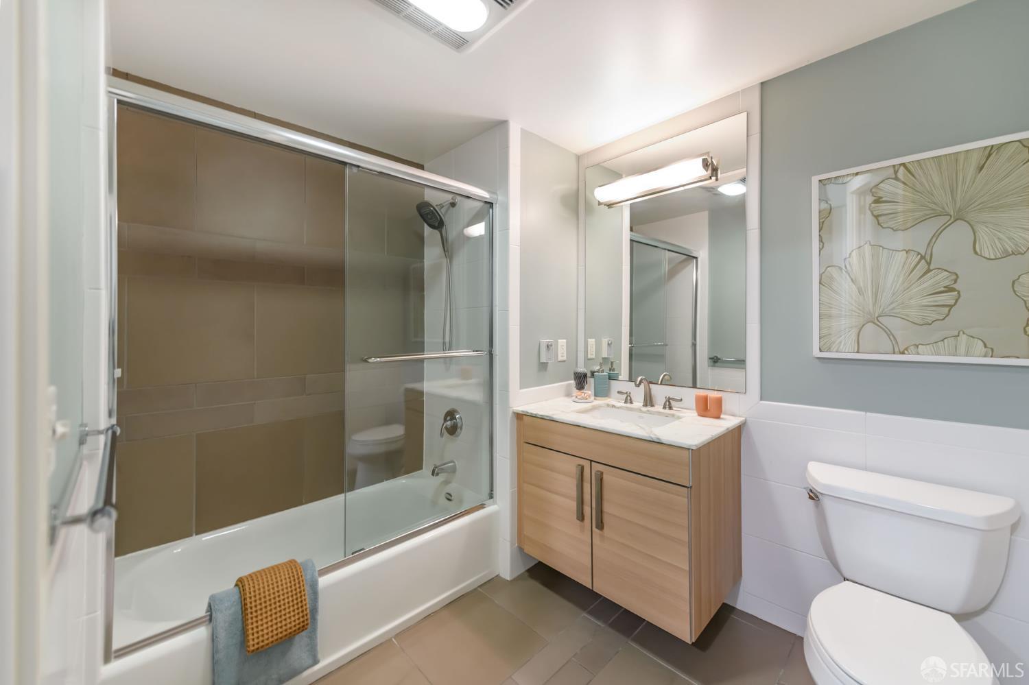 555 4th Street # 438