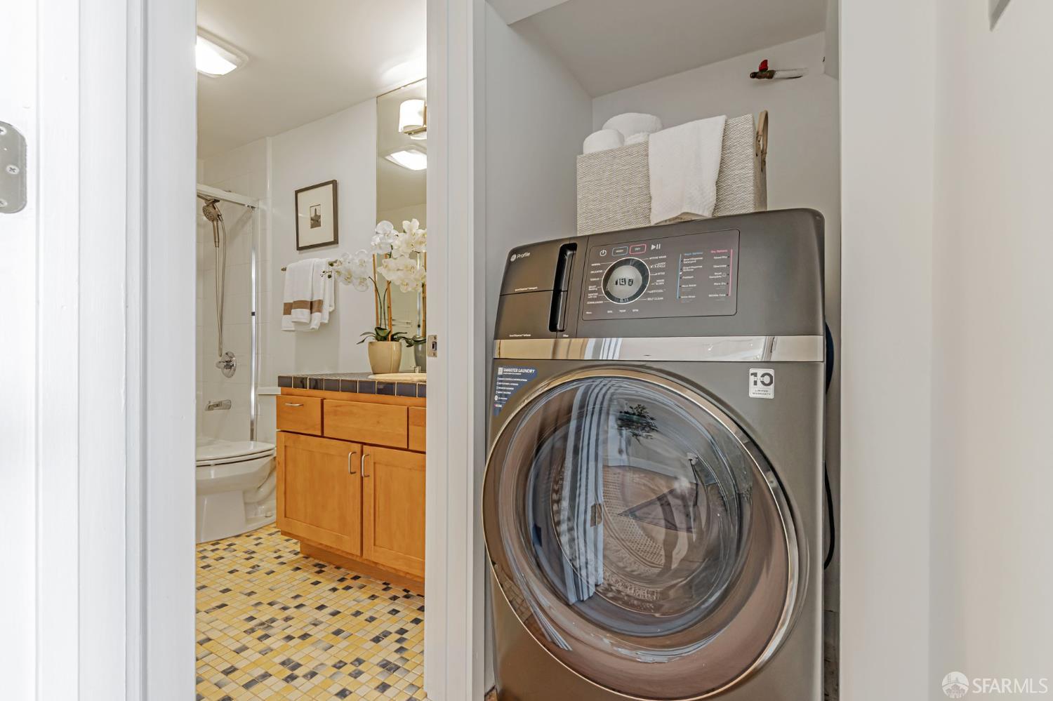 236 Clara Street # 6