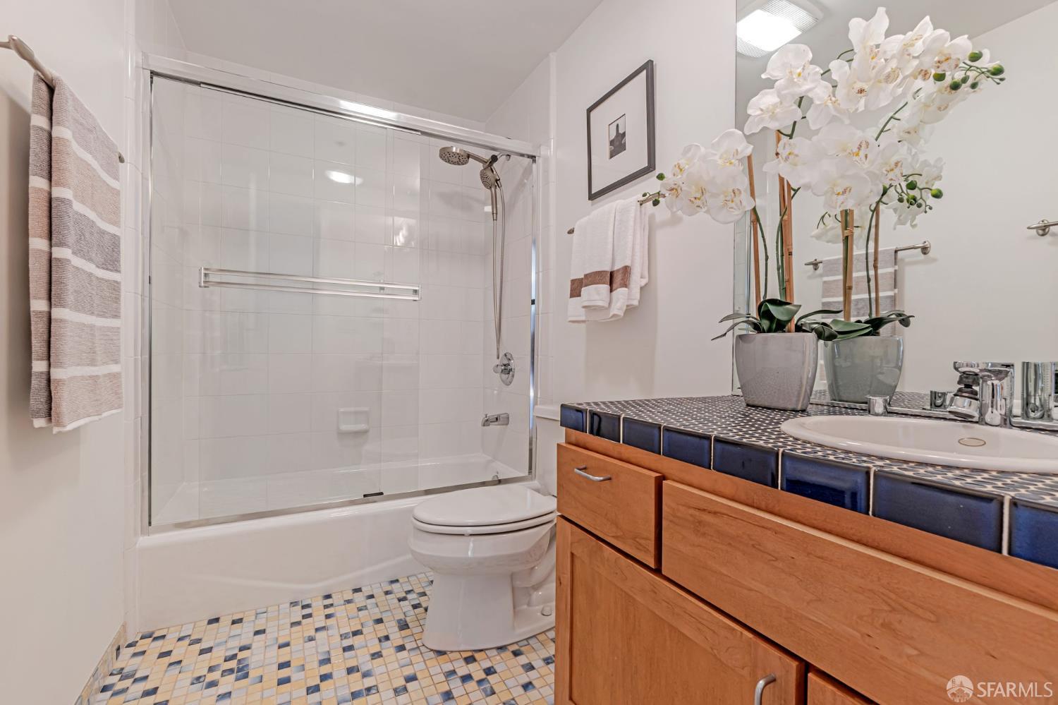 236 Clara Street # 6