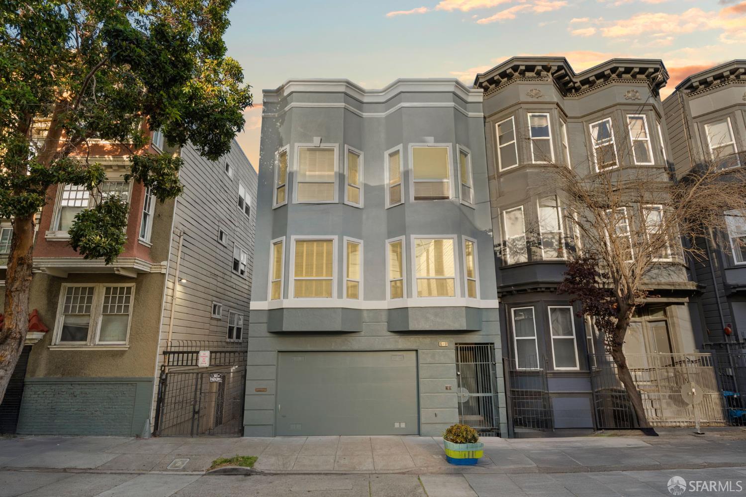 15 Woodward Street