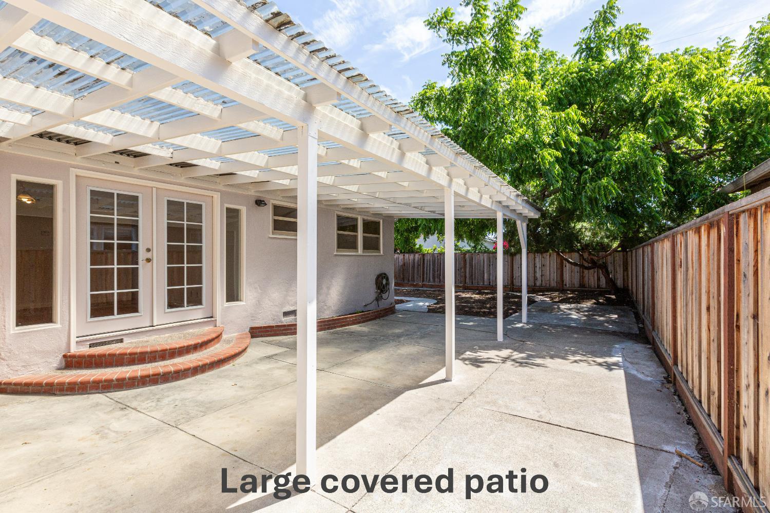 720 Santa Paula Avenue