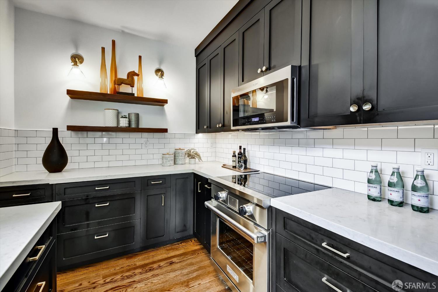 3675 Fillmore Street # 202