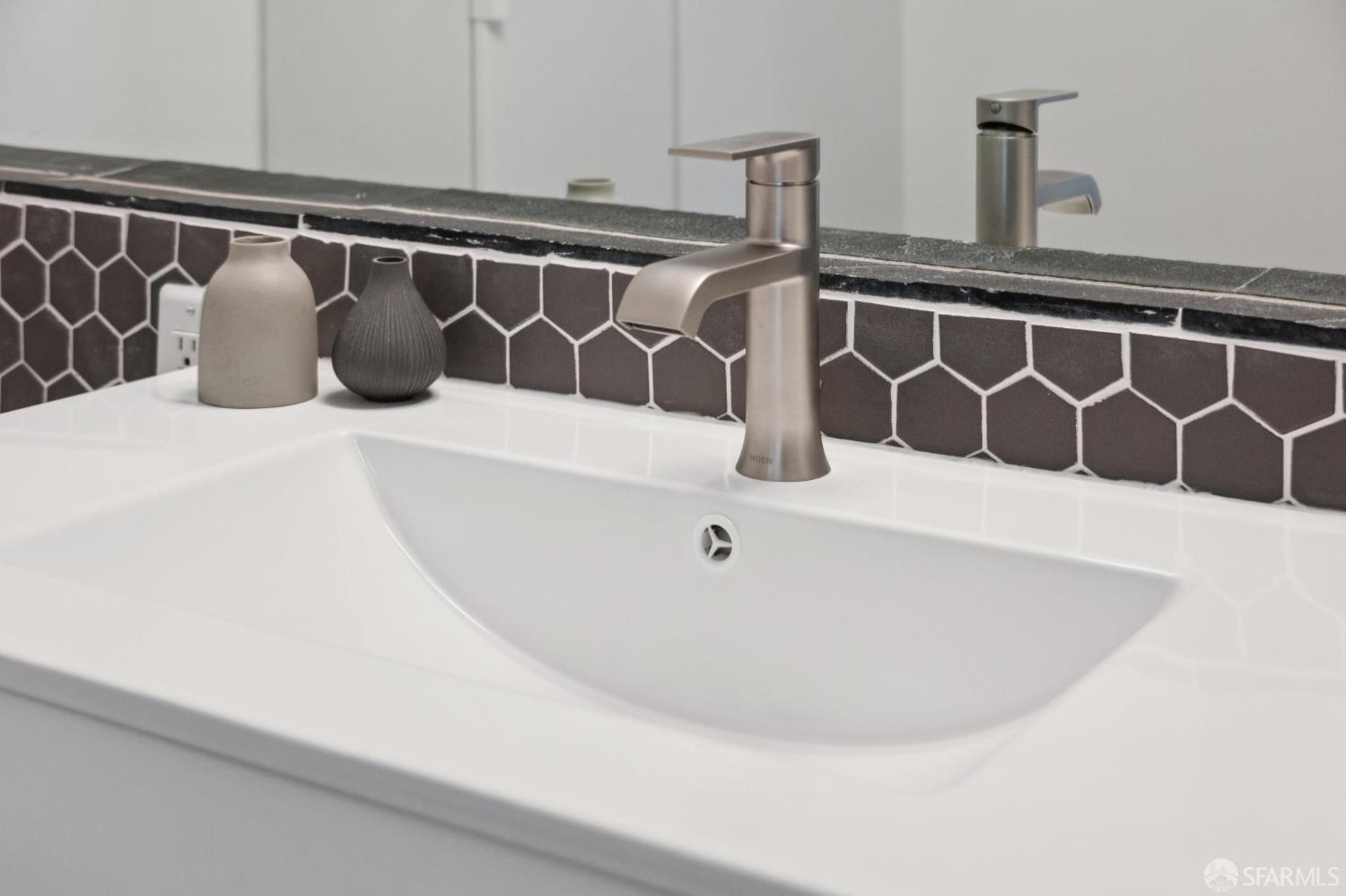 2711 18th Street # 34