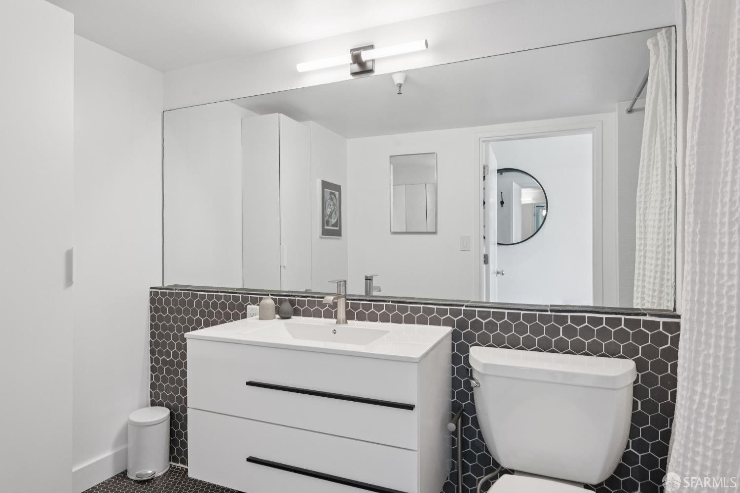 2711 18th Street # 34