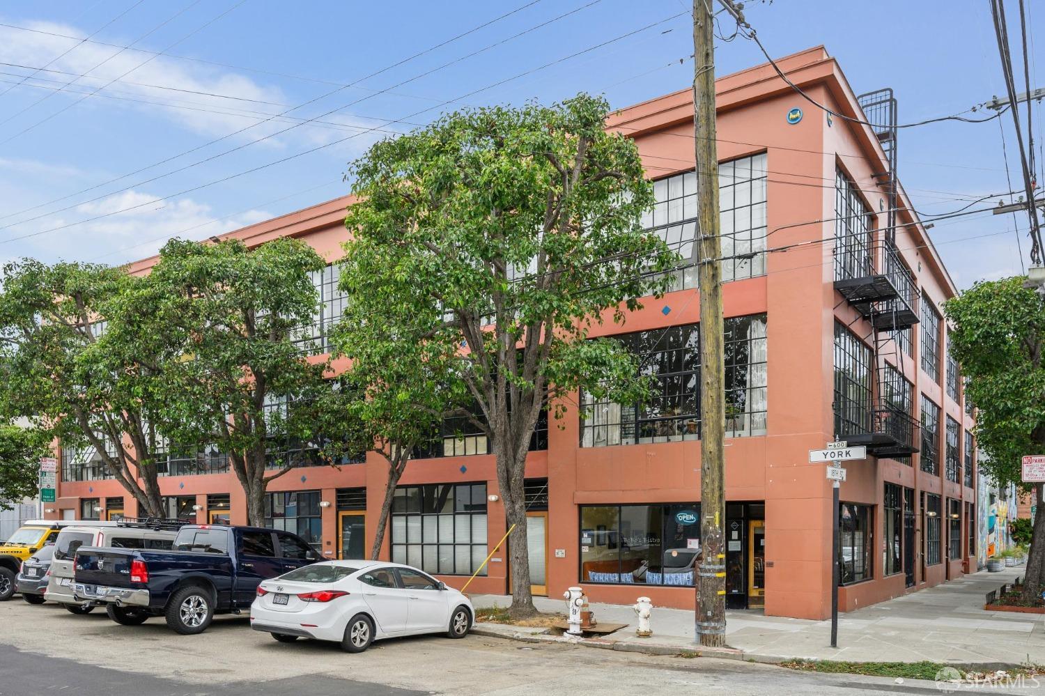 2711 18th Street # 34