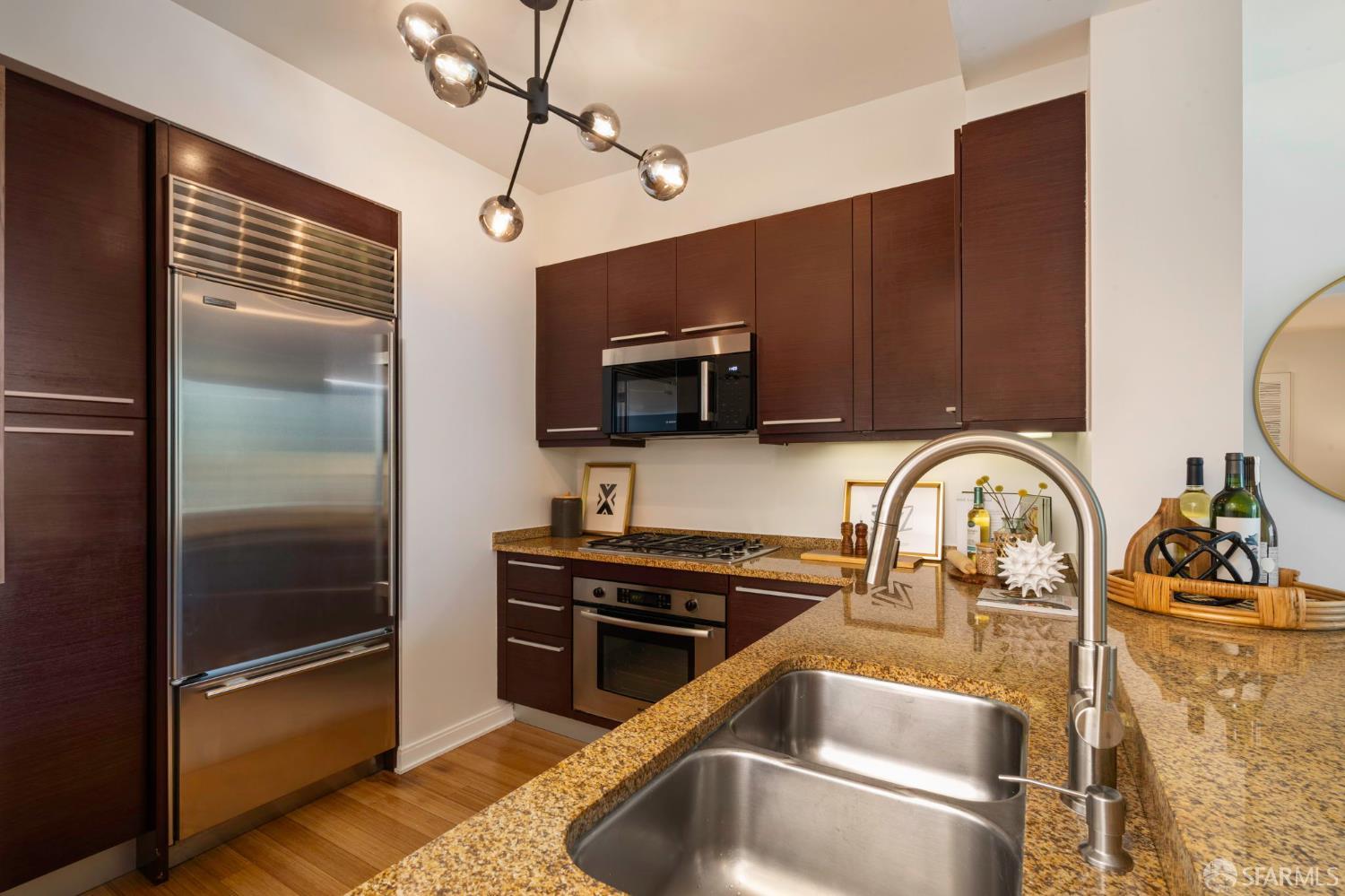 425 1st Street # 1601