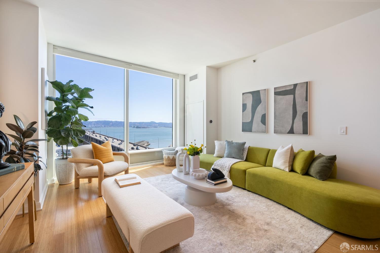 425 1st Street # 1601