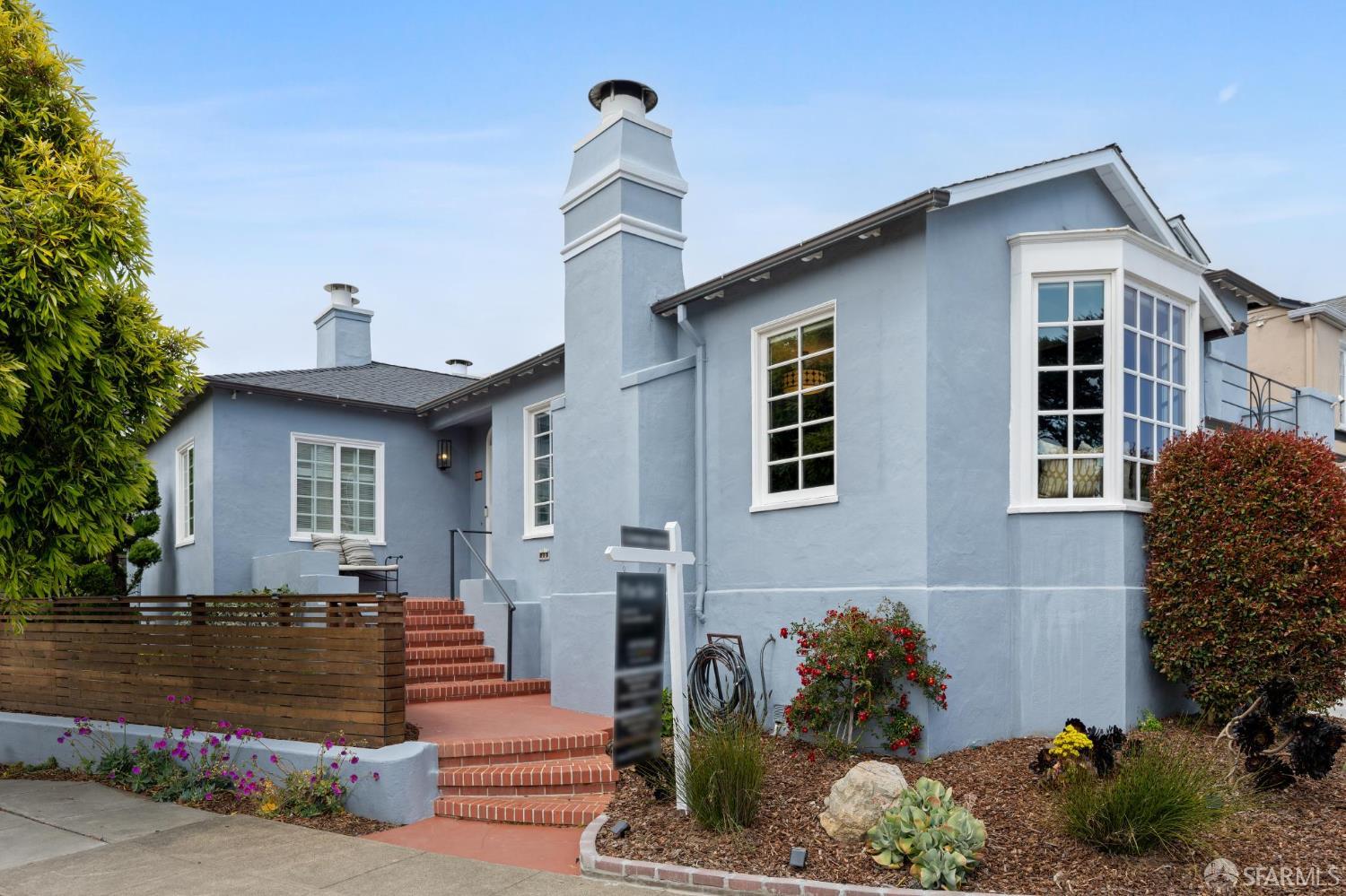 20 Rossmoor Drive
