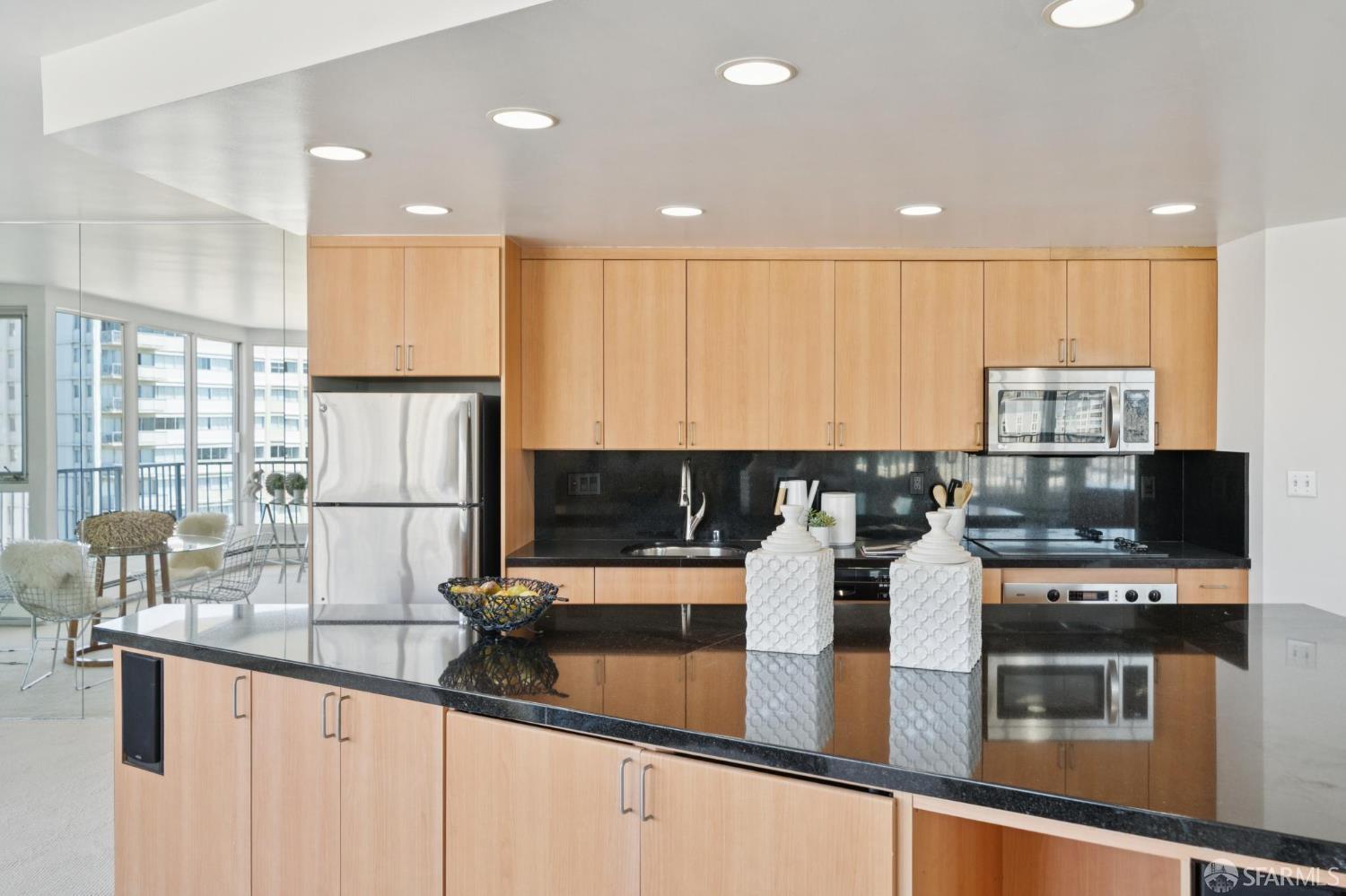 1200 Gough Street # 10A