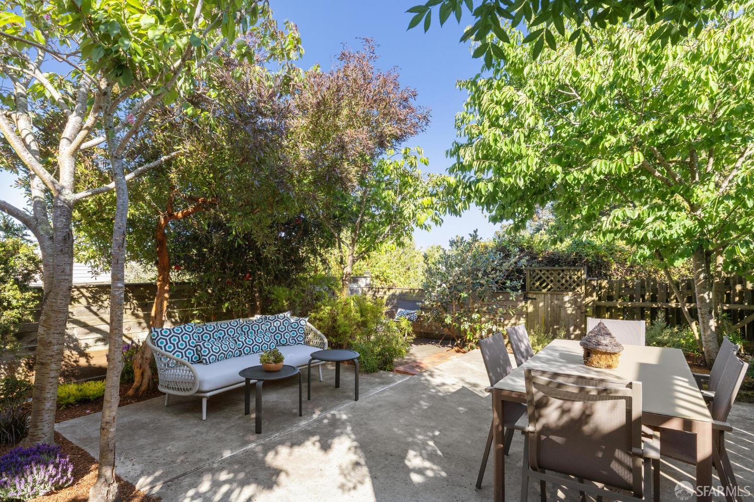 215 Roosevelt Way, San Francisco