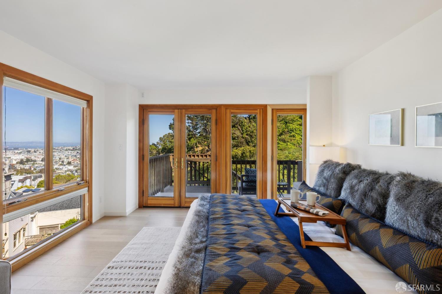 215 Roosevelt Way, San Francisco