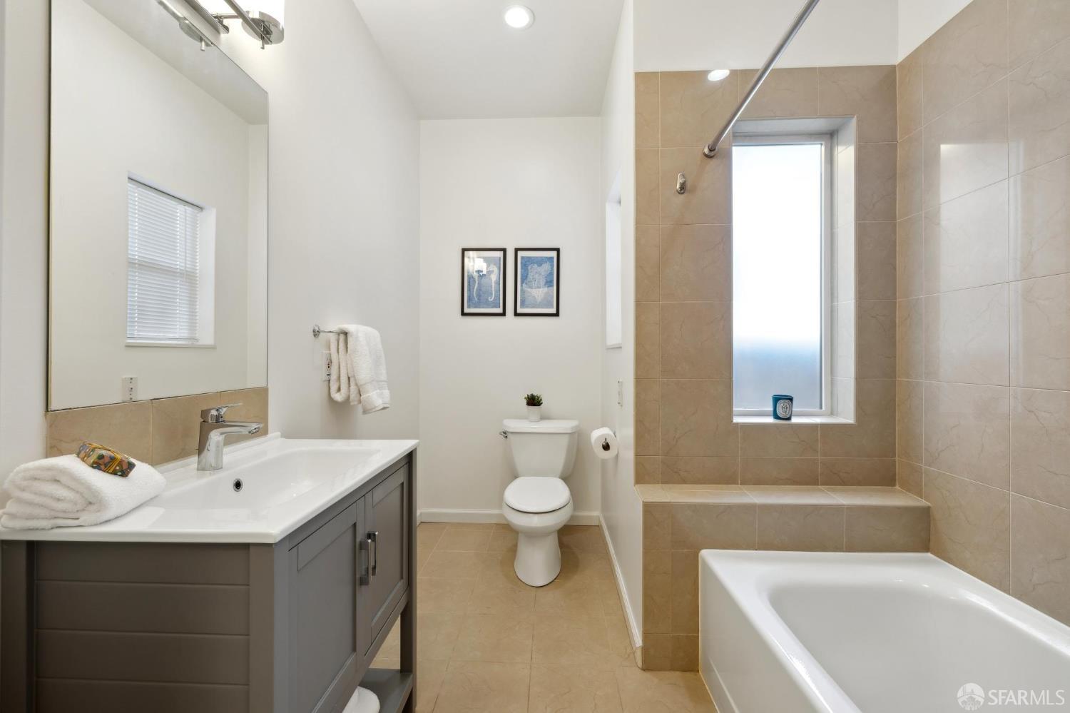 215 Roosevelt Way, San Francisco