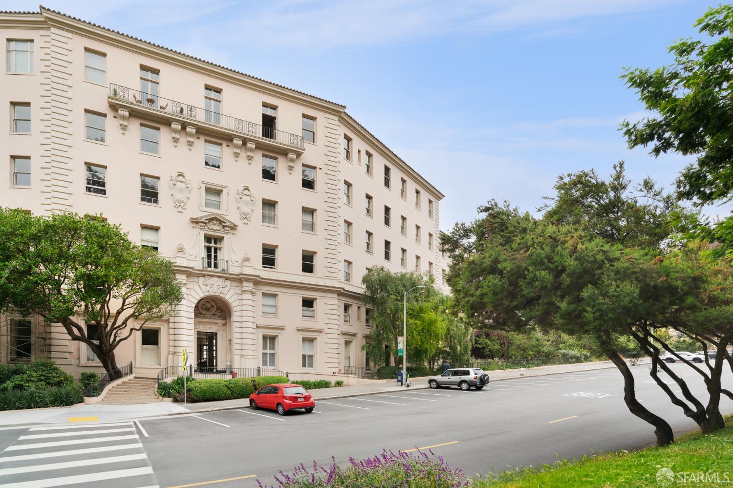 351 Buena Vista E Avenue # 604E