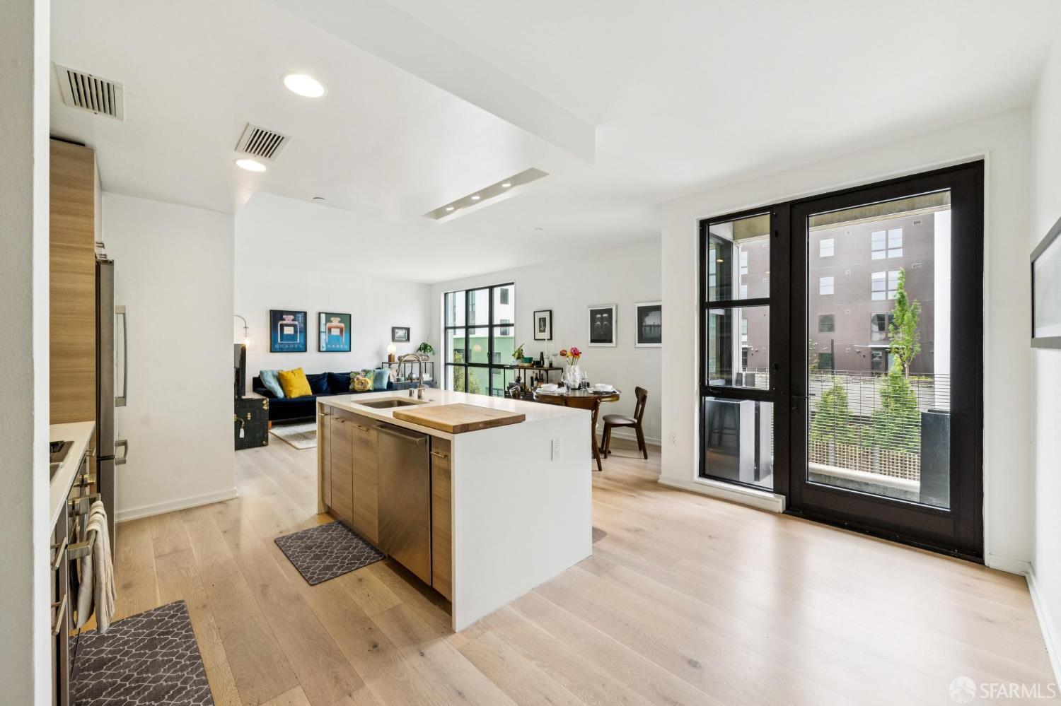 451 Donahue Street # 418