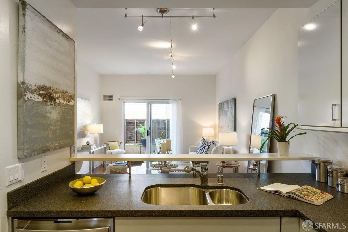 451 Kansas Street # 316