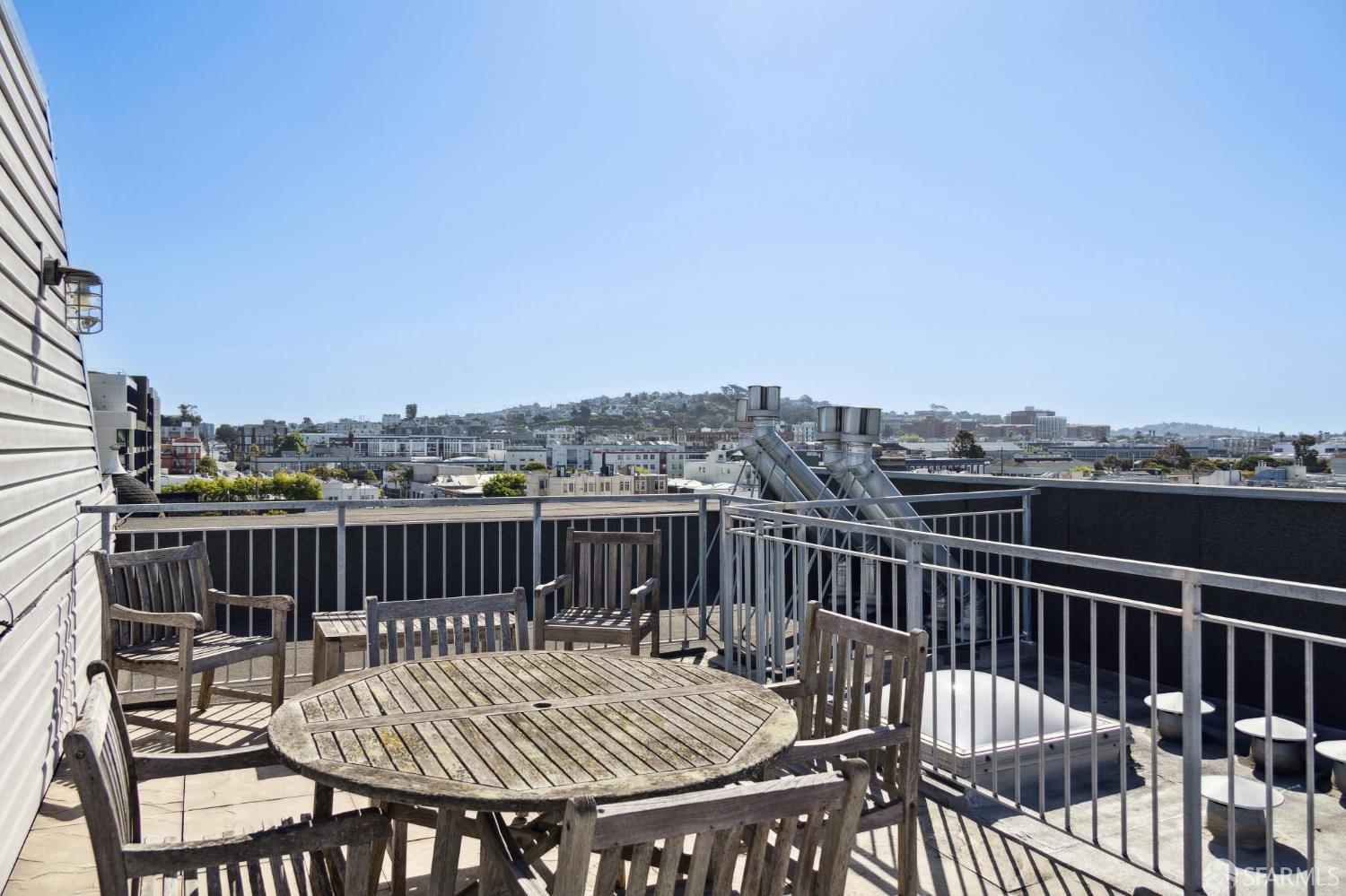 566 S Van Ness Avenue # 31