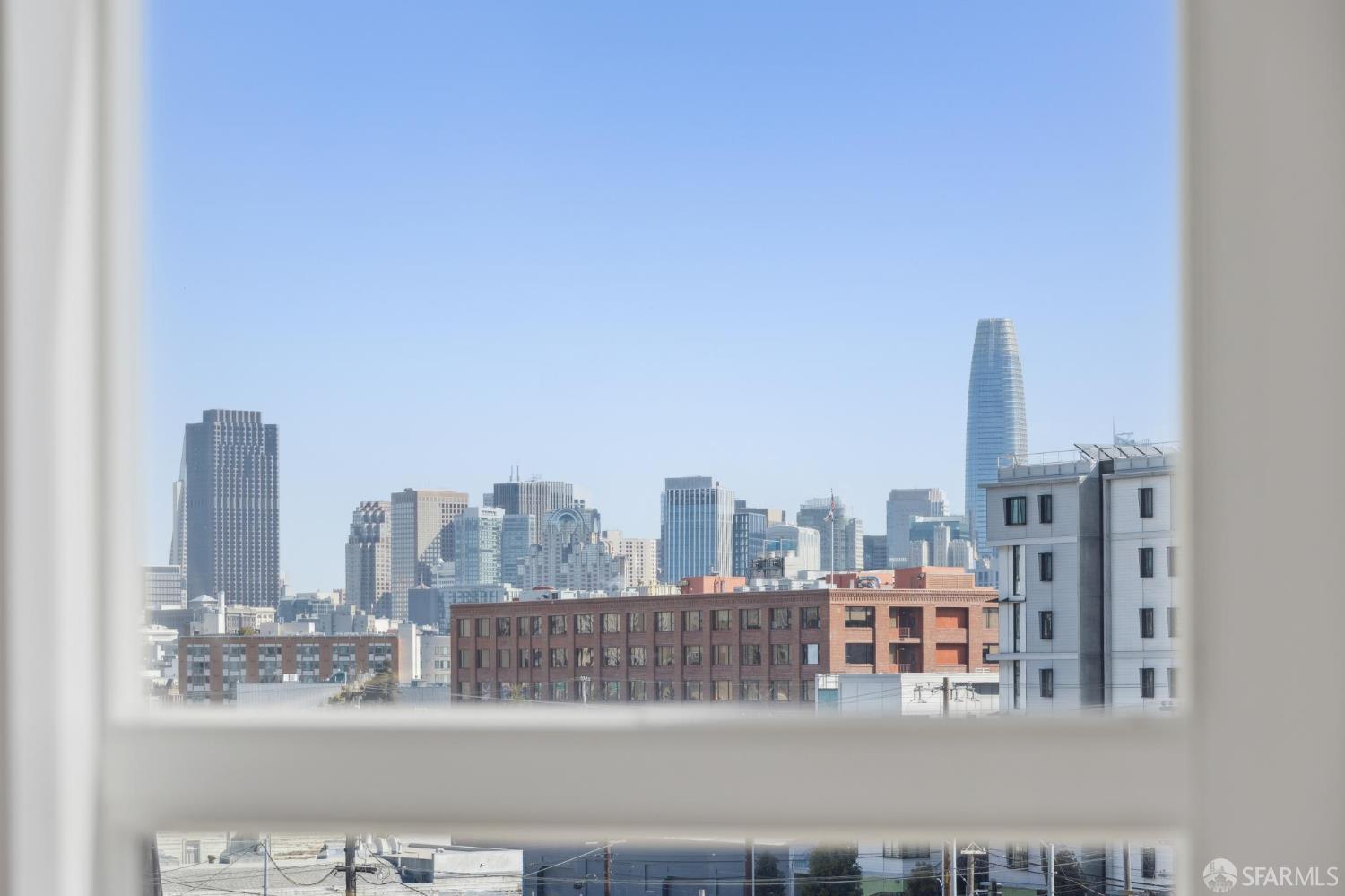 566 S Van Ness Avenue # 31