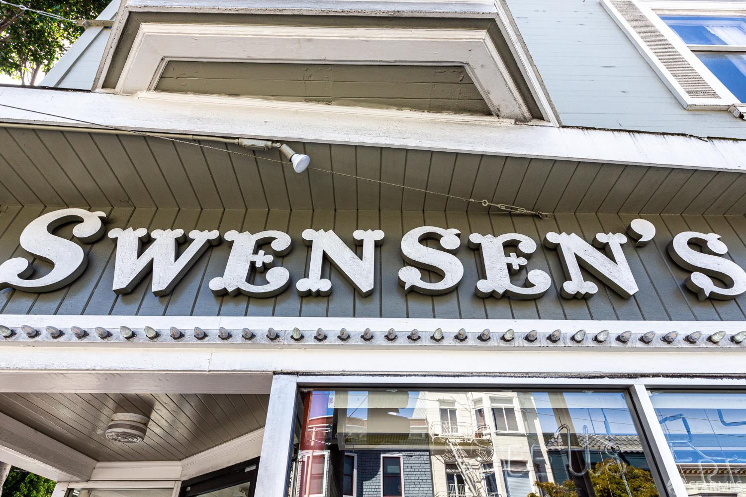 999 Green Street # 1403