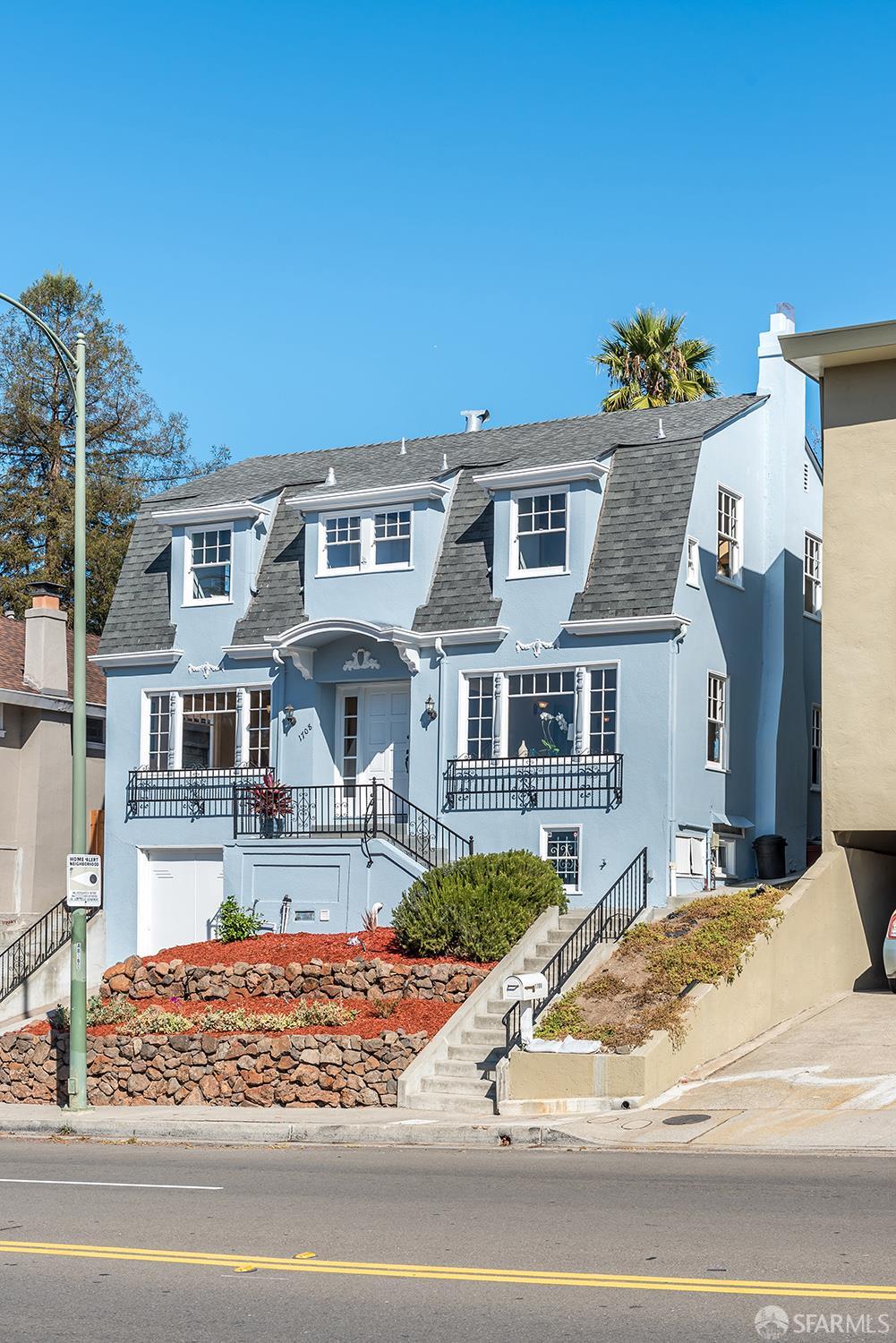 1708 Pleasant Valley Avenue