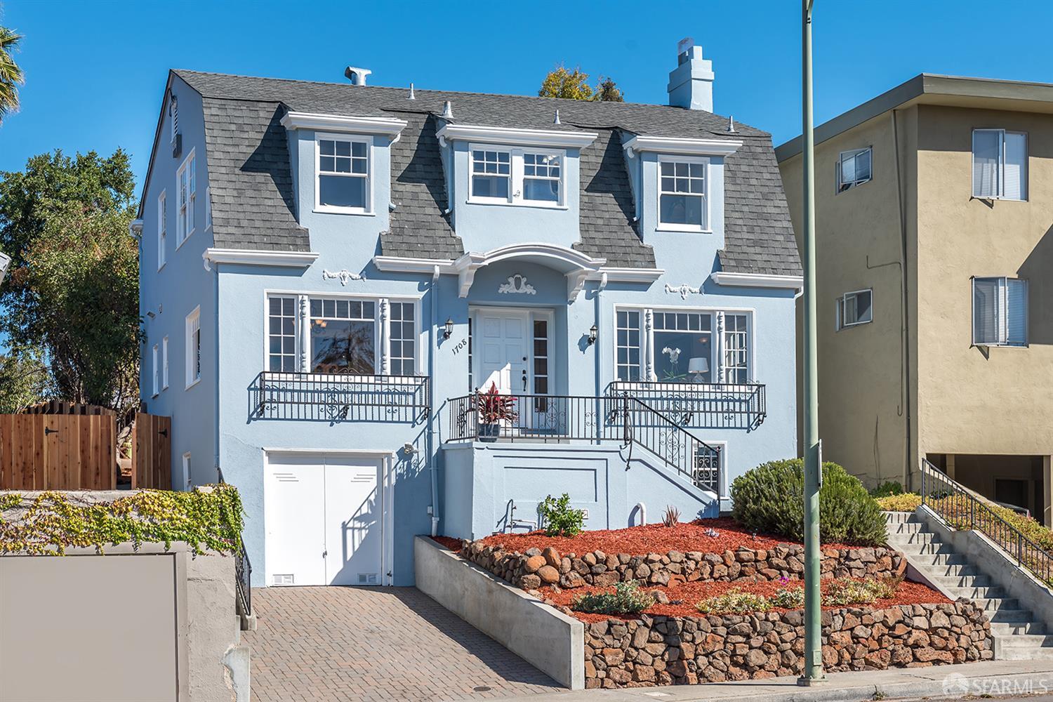 1708 Pleasant Valley Avenue