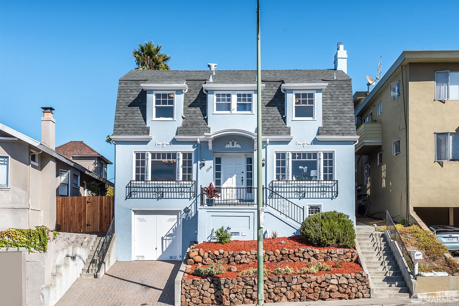 1708 Pleasant Valley Avenue